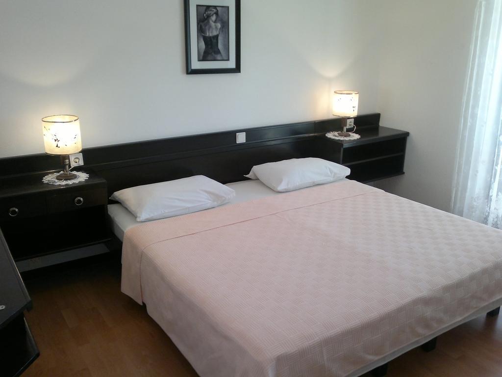 Guest House Violeta Palit Room photo